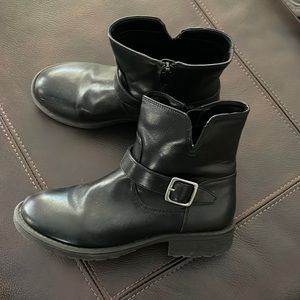 Target Girls Biker Boots Size 3